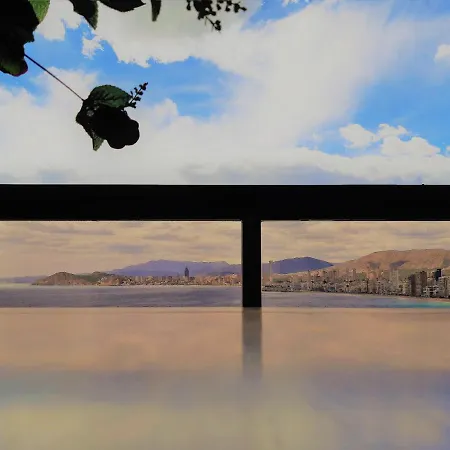 Gemelos Sealine * Benidorm