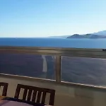 Gemelos Sealine Apartment *
