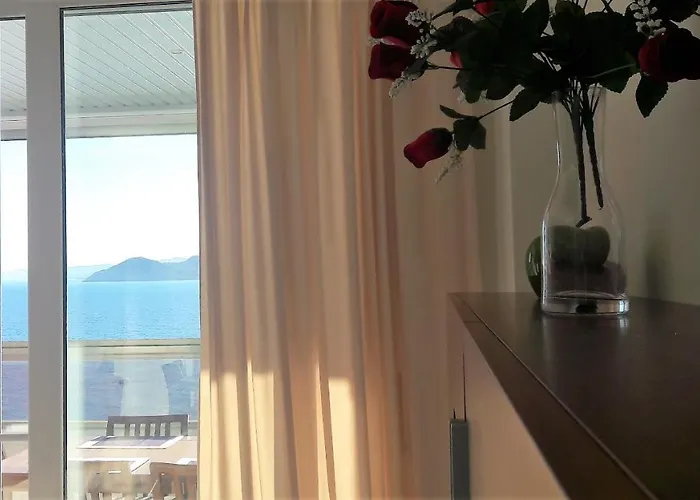 Gemelos Sealine * Μπένιντορμ
